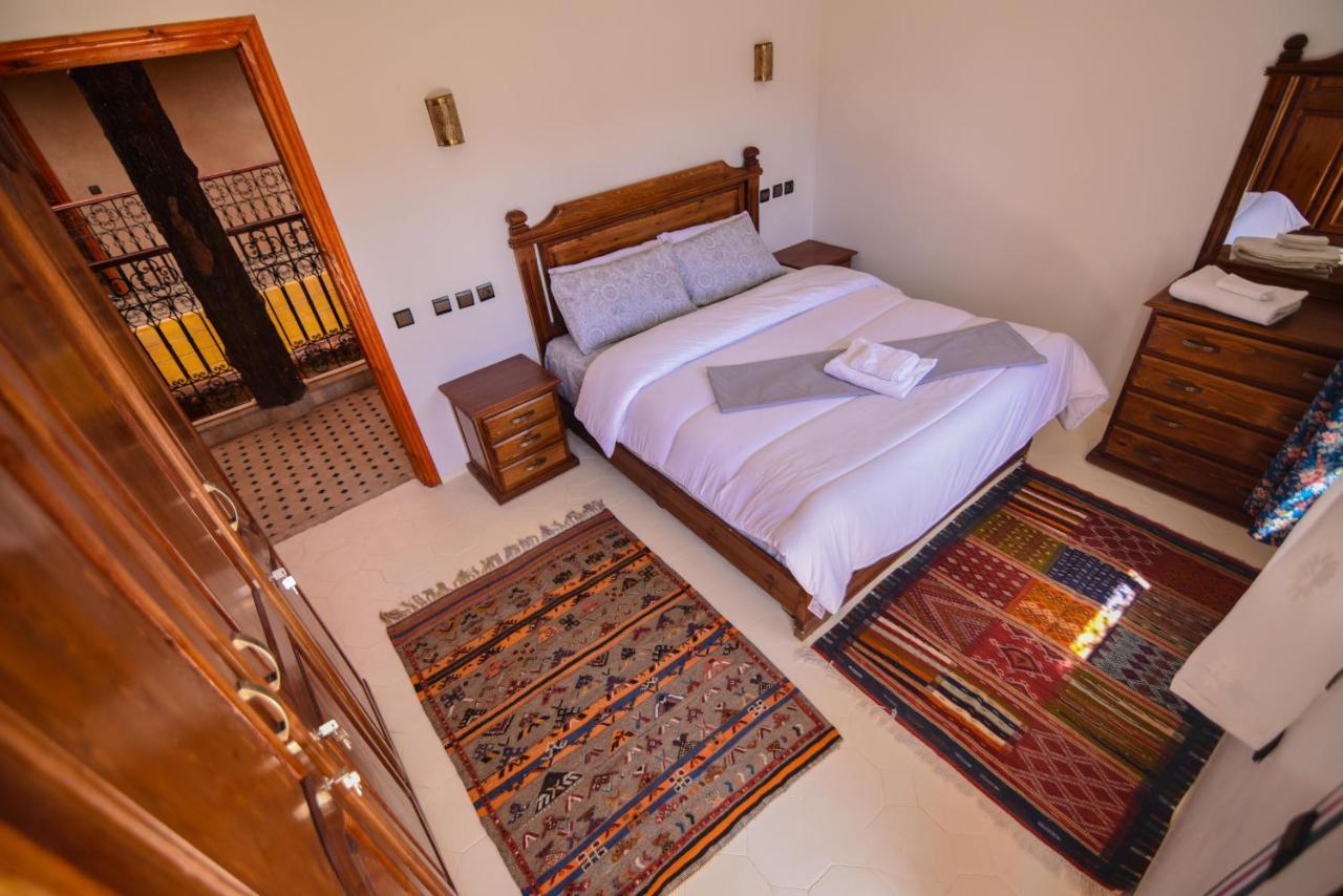 Kasbah Roseville Ait Ouahi Экстерьер фото