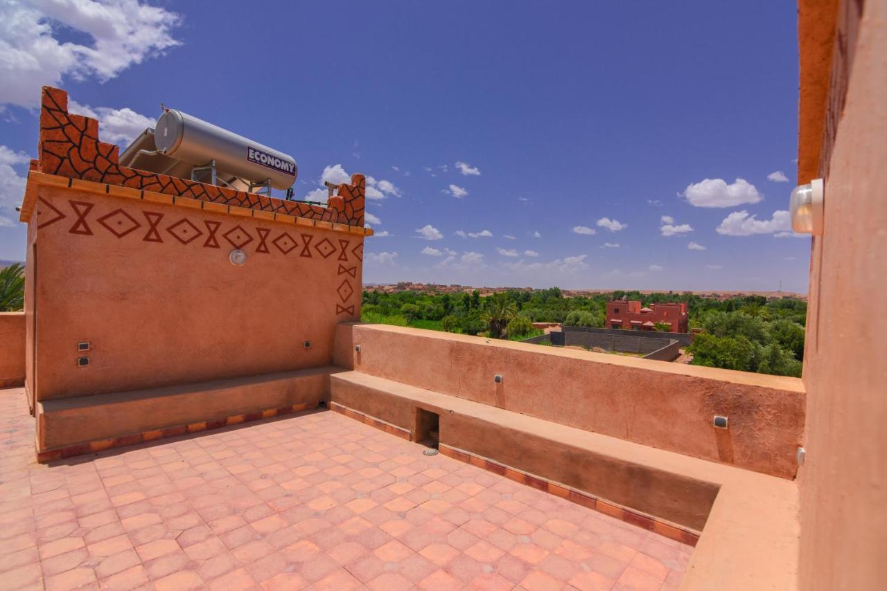 Kasbah Roseville Ait Ouahi Экстерьер фото