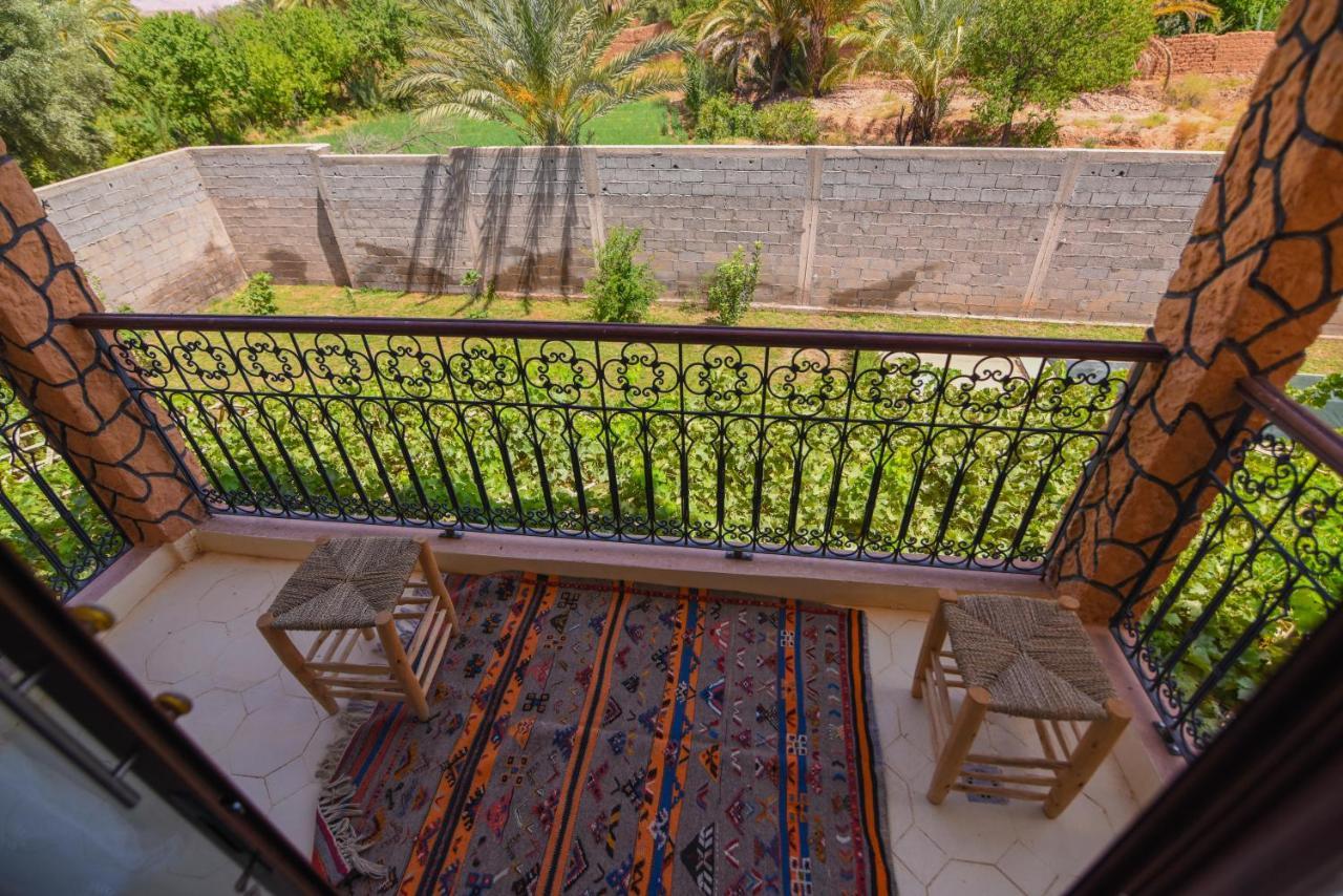 Kasbah Roseville Ait Ouahi Экстерьер фото